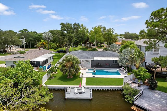 223 PINECREST DRIVE, Palm Harbor, FL 34683