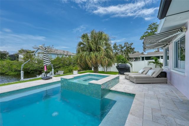 223 PINECREST DRIVE, Palm Harbor, FL 34683