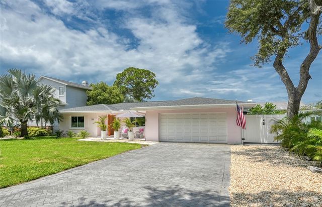 223 PINECREST DRIVE, Palm Harbor, FL 34683