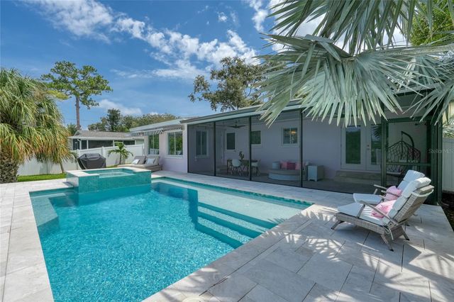 223 PINECREST DRIVE, Palm Harbor, FL 34683