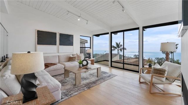 1095 Miramar, Laguna Beach, CA 92651