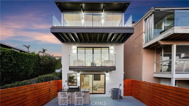 1095 Miramar, Laguna Beach, CA 92651