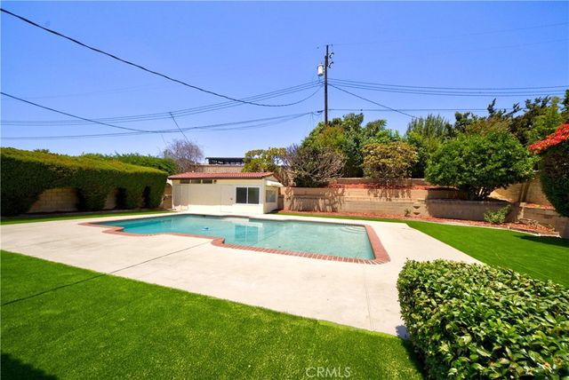 1319 Las Lomas, Brea, CA 92821