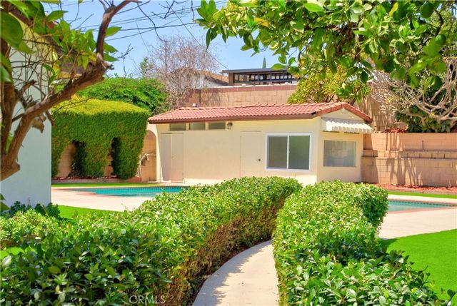 1319 Las Lomas, Brea, CA 92821