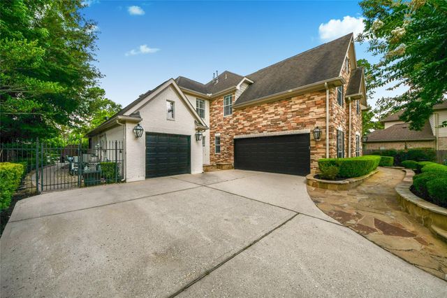 90 Millsap Circle, The Woodlands, TX 77382