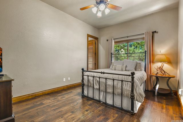 10510 FELSBLOCK LN, New Braunfels, TX 78132