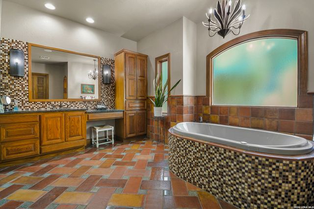 10510 FELSBLOCK LN, New Braunfels, TX 78132