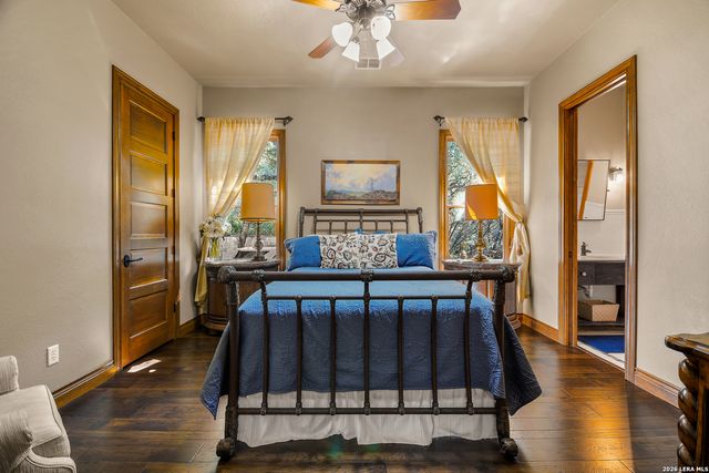 10510 FELSBLOCK LN, New Braunfels, TX 78132