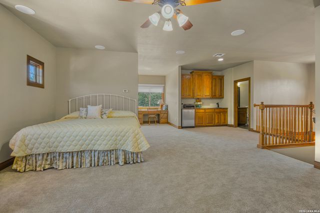 10510 FELSBLOCK LN, New Braunfels, TX 78132