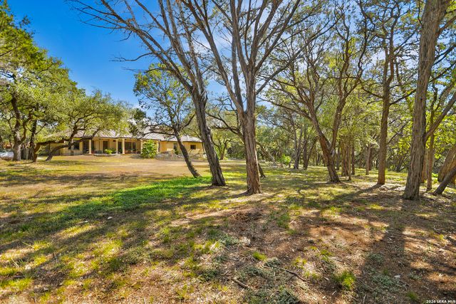 10510 FELSBLOCK LN, New Braunfels, TX 78132