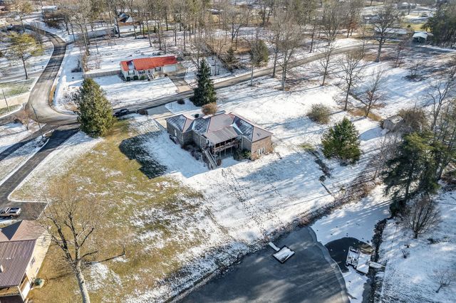 296 Idlewild Dr, Sparta, TN 38583