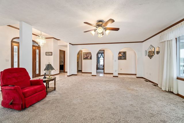 296 Idlewild Dr, Sparta, TN 38583