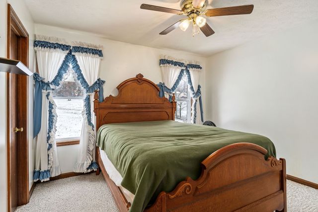 296 Idlewild Dr, Sparta, TN 38583