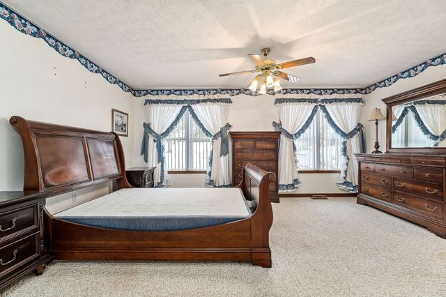 296 Idlewild Dr, Sparta, TN 38583