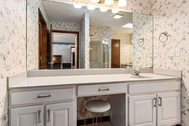 296 Idlewild Dr, Sparta, TN 38583