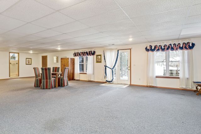 296 Idlewild Dr, Sparta, TN 38583