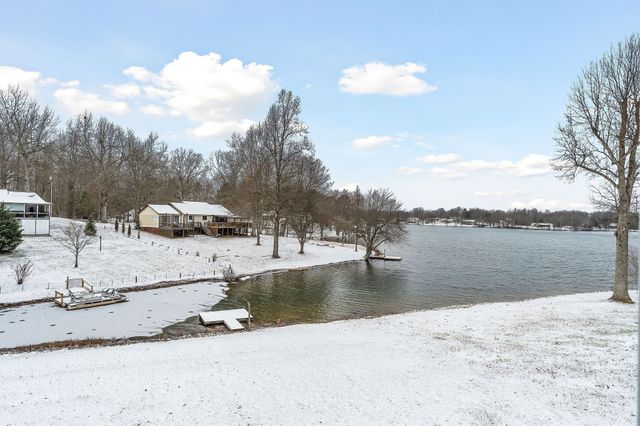 296 Idlewild Dr, Sparta, TN 38583