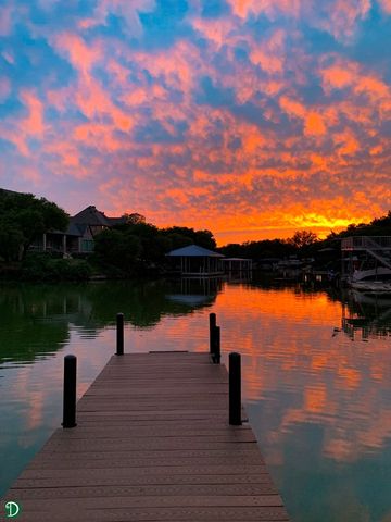 8404 Sunset Cove Drive, Fort Worth, TX 76179