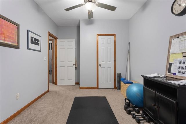 15804 E 27th Street S, Independence, MO 64055