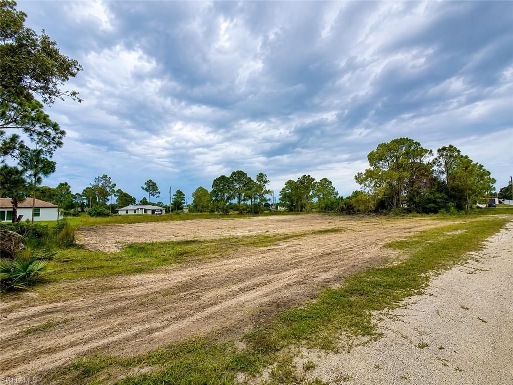 843 Dante AVE S, LEHIGH ACRES, FL 33974 — photo 5