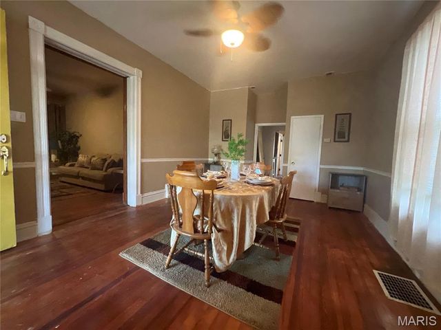 2218 Switzer Avenue, St Louis, MO 63136