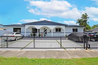 11511 SW 180th St, Miami, FL 33157