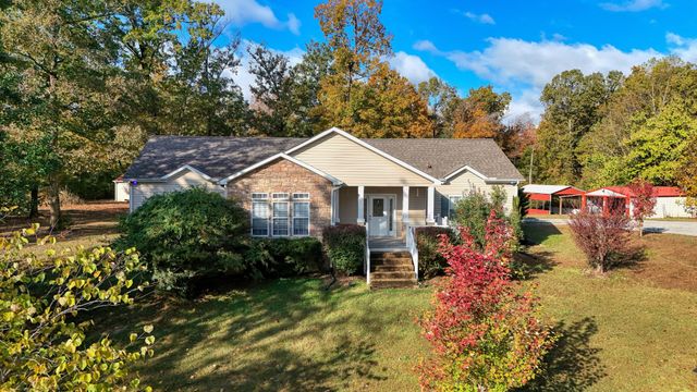 555 Brandon Rd, Huntingdon, TN 38344