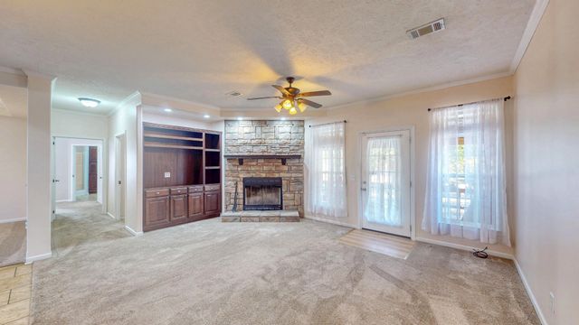 555 Brandon Rd, Huntingdon, TN 38344