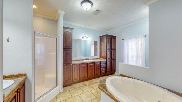 555 Brandon Rd, Huntingdon, TN 38344