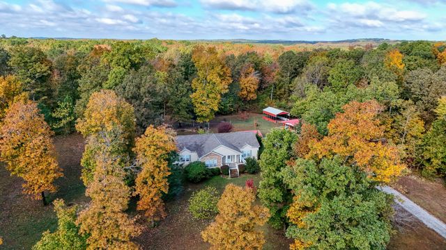 555 Brandon Rd, Huntingdon, TN 38344