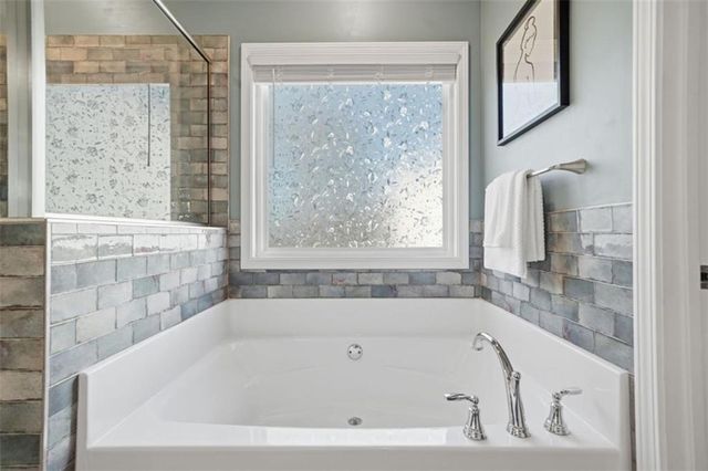 218 Highland Pointe Drive, Ellijay, GA 30536