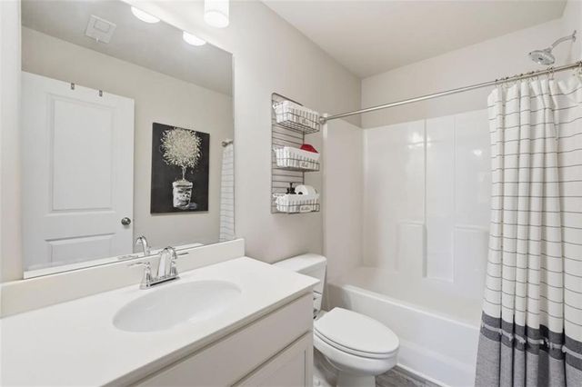 218 Highland Pointe Drive, Ellijay, GA 30536