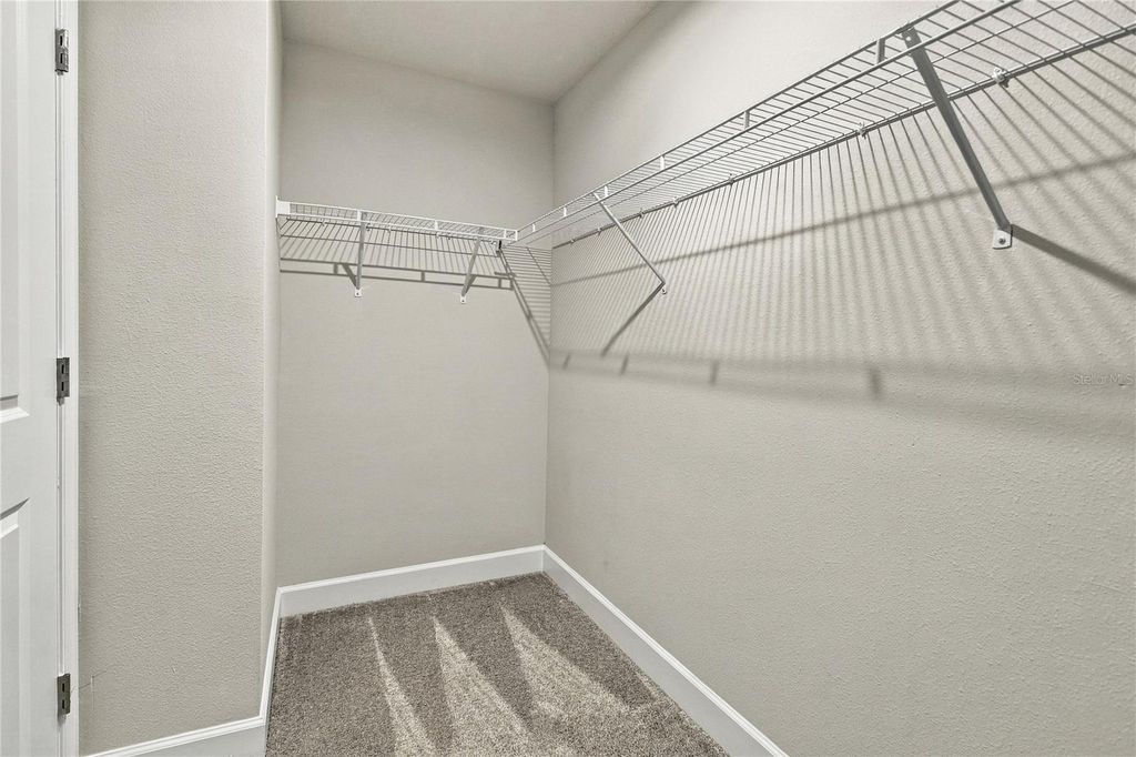 Image 23 of property listing at 4640 ARDEN WAY, Bradenton, FL 34211