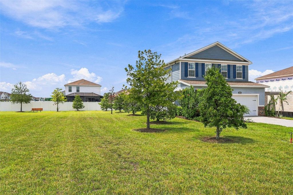 Image 32 of property listing at 4640 ARDEN WAY, Bradenton, FL 34211