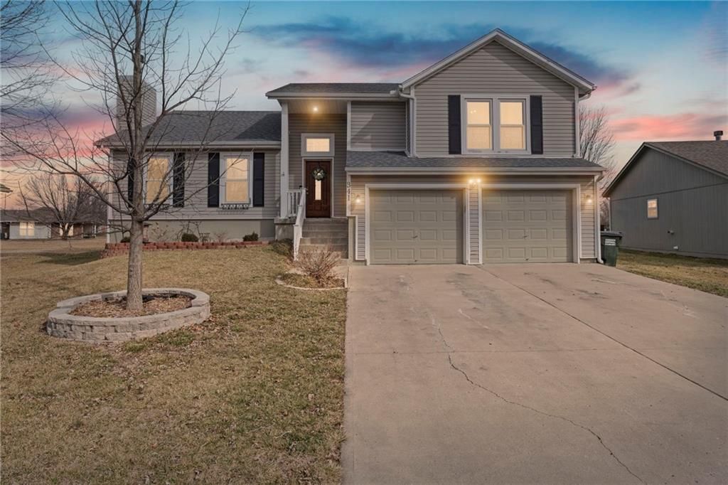 341 N Pine Street, Gardner, KS 66030