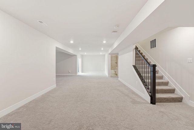 4564 SHAKESPEARE CIR, White Plains, MD 20695