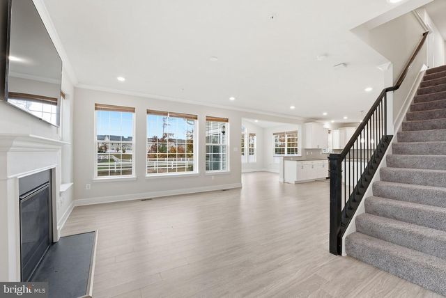 4564 SHAKESPEARE CIR, White Plains, MD 20695