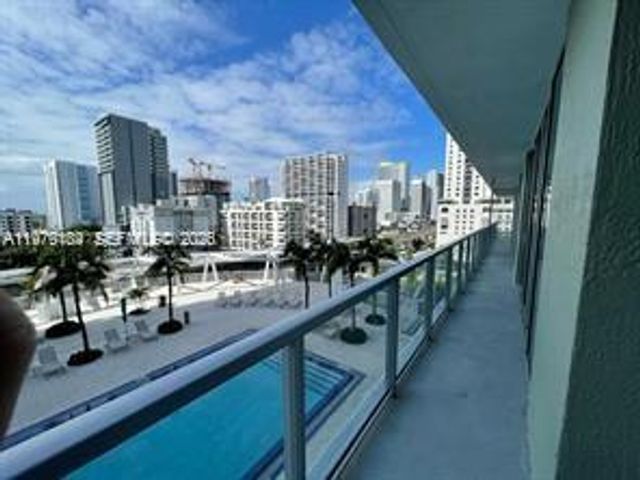 1111 SW 1st Ave 1114-N, Miami, FL 33130