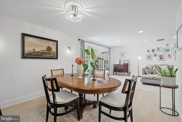 4008 ROBERTSON BLVD, Alexandria, VA 22309