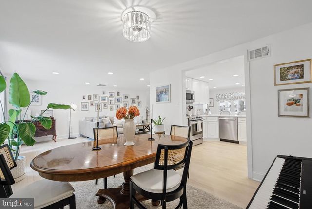 4008 ROBERTSON BLVD, Alexandria, VA 22309