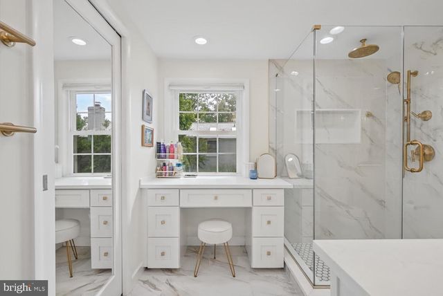 4008 ROBERTSON BLVD, Alexandria, VA 22309