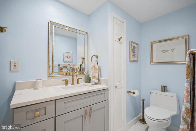 4008 ROBERTSON BLVD, Alexandria, VA 22309