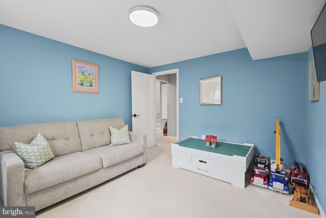 4008 ROBERTSON BLVD, Alexandria, VA 22309