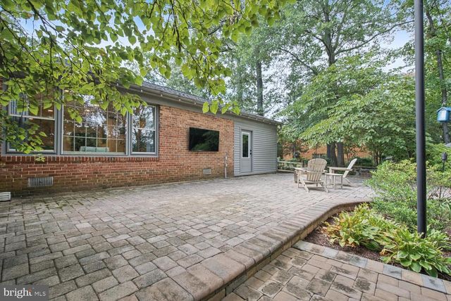 4008 ROBERTSON BLVD, Alexandria, VA 22309