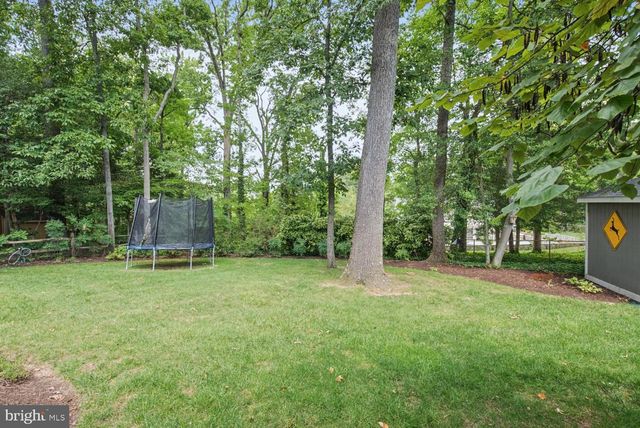 4008 ROBERTSON BLVD, Alexandria, VA 22309