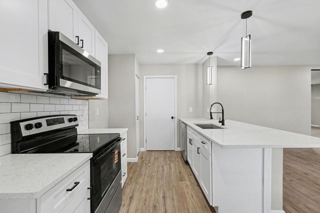 1303 Cloverdale Drive, Richardson, TX 75080