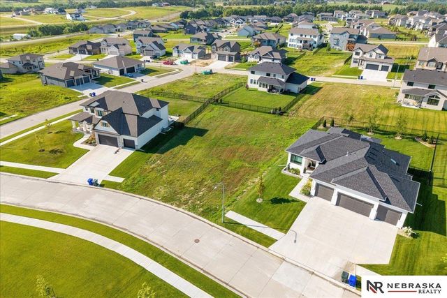 17007 Emma Street, Bennington, NE 68007