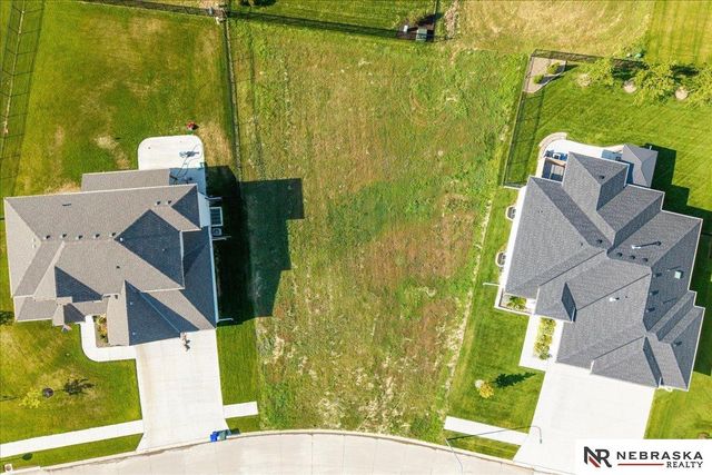 17007 Emma Street, Bennington, NE 68007