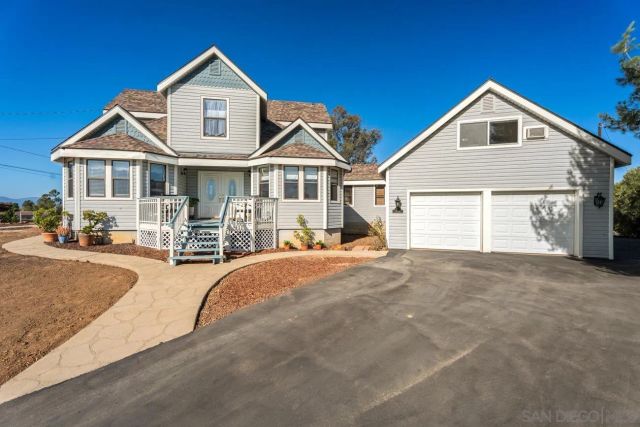 1214 Cook St., Ramona, CA 92065