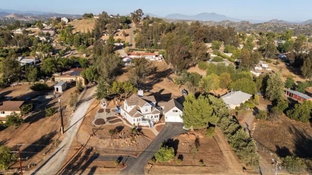 1214 Cook St., Ramona, CA 92065